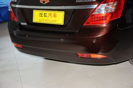 2013款吉利帝豪经典版1.8L手动精英型