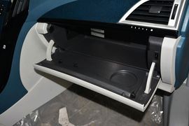 2014款比亚迪秦1.5T旗舰型