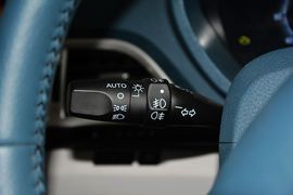 2014款比亚迪秦1.5T旗舰型