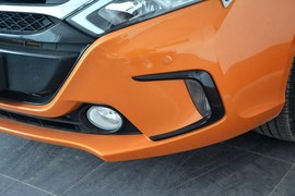 2014款比亚迪秦1.5T旗舰型