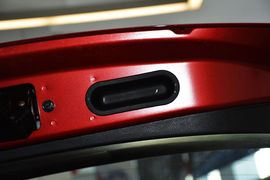 2014款吉利新帝豪两厢1.3T手动精英型