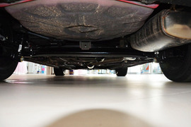 2014款吉利新帝豪两厢1.3T手动精英型