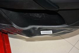 2014款吉利新帝豪两厢1.3T手动精英型