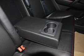 2014款吉利新帝豪两厢1.3T手动精英型