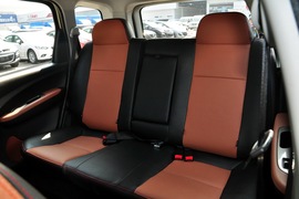 2015款东风风行景逸X5