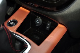 2015款东风风行景逸X5