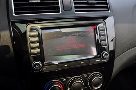 2015款东风风行景逸X5