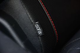 2015款吉利GX7运动版2.0L自动尊享型