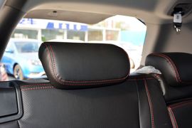 2015款吉利GX7运动版2.0L自动尊享型