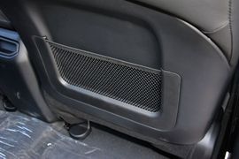 2015款吉利GX7运动版2.0L自动尊享型