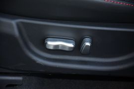 2015款吉利GX7运动版2.0L自动尊享型