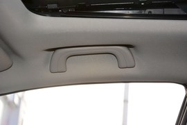 2015款吉利GX7运动版2.0L自动尊享型