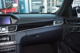 2015款奔驰E320L运动型