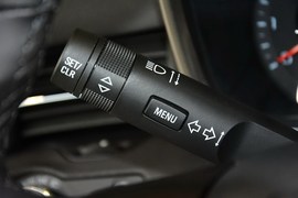 2014款雪佛兰迈锐宝2.0L手自一体豪华版