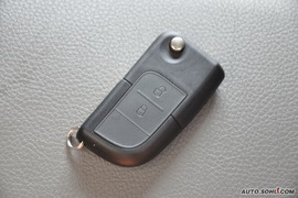 2009款长安悦翔两厢1.5L自动