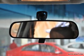 2009款长安悦翔两厢1.5L自动