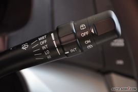 2009款长安悦翔两厢1.5L自动