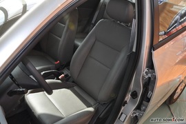 2009款长安悦翔两厢1.5L自动