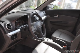 2009款长安悦翔两厢1.5L自动