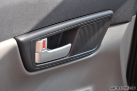 2009款长安悦翔两厢1.5L自动