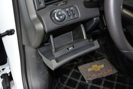 2014款雪佛兰迈锐宝1.6T手自一体舒适版