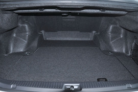 2012款丰田皇冠V6