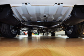 2012款丰田皇冠V6