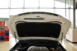 2013款丰田锐志2.5V尚锐导航版