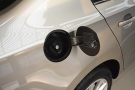 2015款斯柯达昕锐1.6L自动优选型