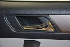2015款斯柯达昕锐1.6L自动优选型