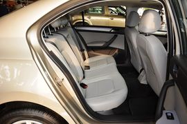 2015款斯柯达昕锐1.6L自动优选型