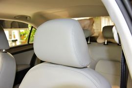 2015款斯柯达昕锐1.6L自动优选型