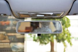 2015款斯柯达昕锐1.6L自动优选型