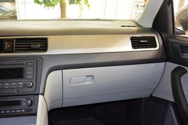 2015款斯柯达昕锐1.6L自动优选型