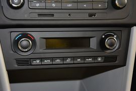 2015款斯柯达昕锐1.6L自动优选型