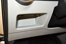 2015款斯柯达昕锐1.6L自动优选型