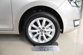 2015款斯柯达昕锐1.6L自动优选型