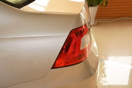 2015款斯柯达昕锐1.6L自动优选型