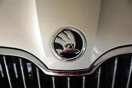 2015款斯柯达昕锐1.6L自动优选型