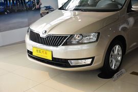 2015款斯柯达昕锐1.6L自动优选型