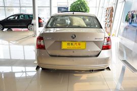 2015款斯柯达昕锐1.6L自动优选型