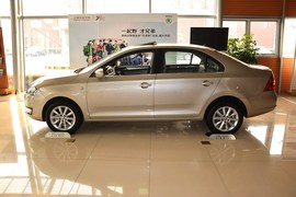2015款斯柯达昕锐1.6L自动优选型