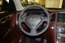  2013款英菲尼迪QX50 2.5L四驱尊雅版