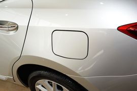 2014款丰田卡罗拉1.6L手动GLX-i