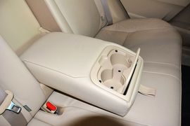 2014款丰田卡罗拉1.6L手动GLX-i