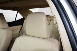 2014款丰田卡罗拉1.6L手动GLX-i