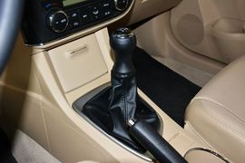 2014款丰田卡罗拉1.6L手动GLX-i
