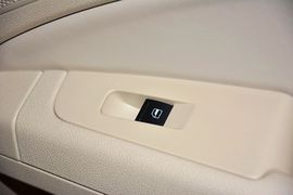 2014款斯柯达速派1.8TSI手自一体雅仕版