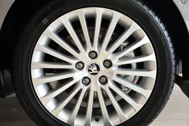 2014款斯柯达速派1.8TSI手自一体雅仕版