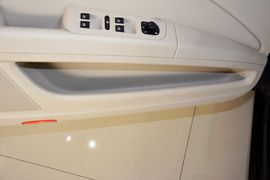 2014款斯柯达速尊2.0TSI尊贵版